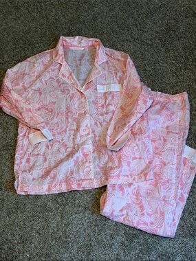 Victorias Secret Mayfair Pink Paisley cotton pajama set